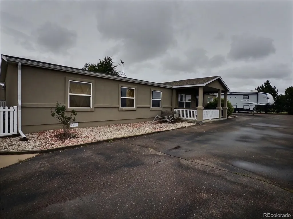 6480 Crebs Drive Peyton CO 80831