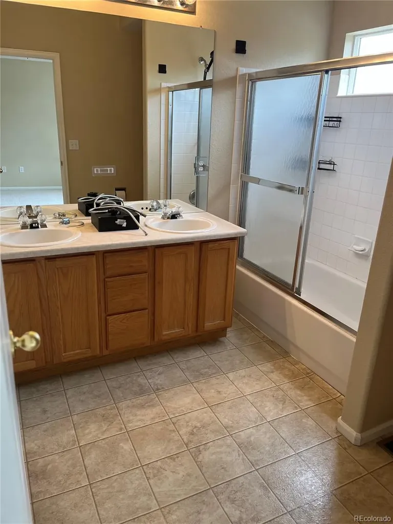 4168 S Riviera Street Aurora CO 80018
