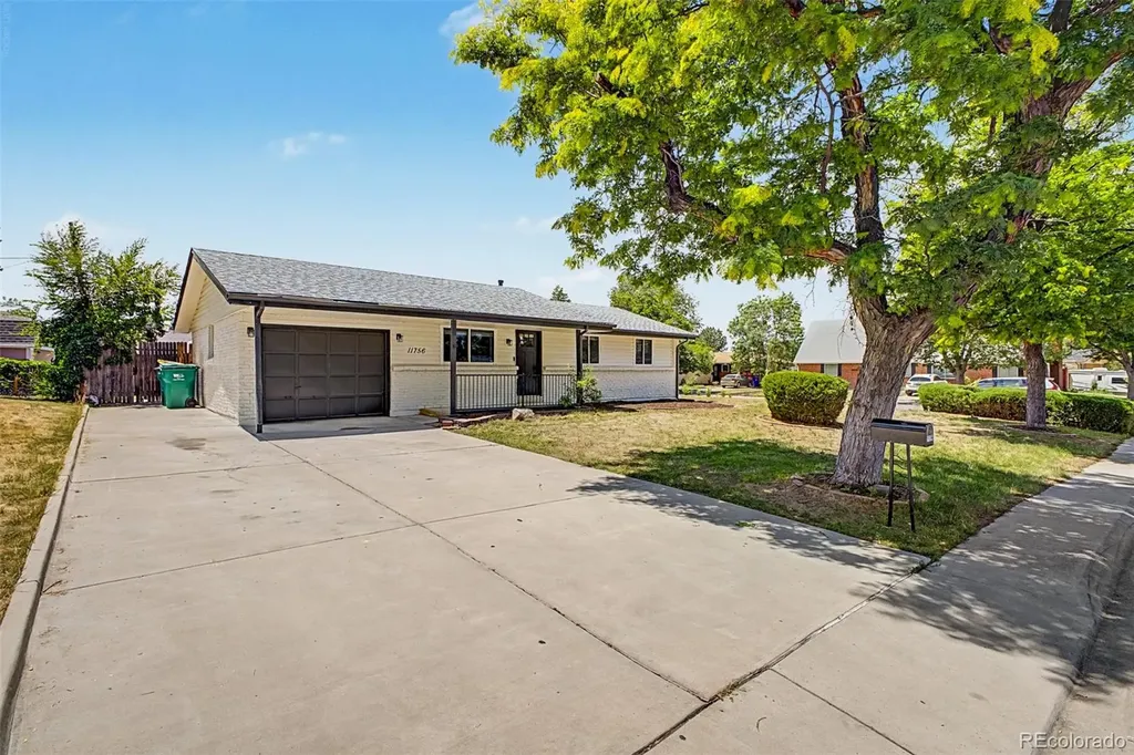 11756 E Virginia Place Aurora CO 80012
