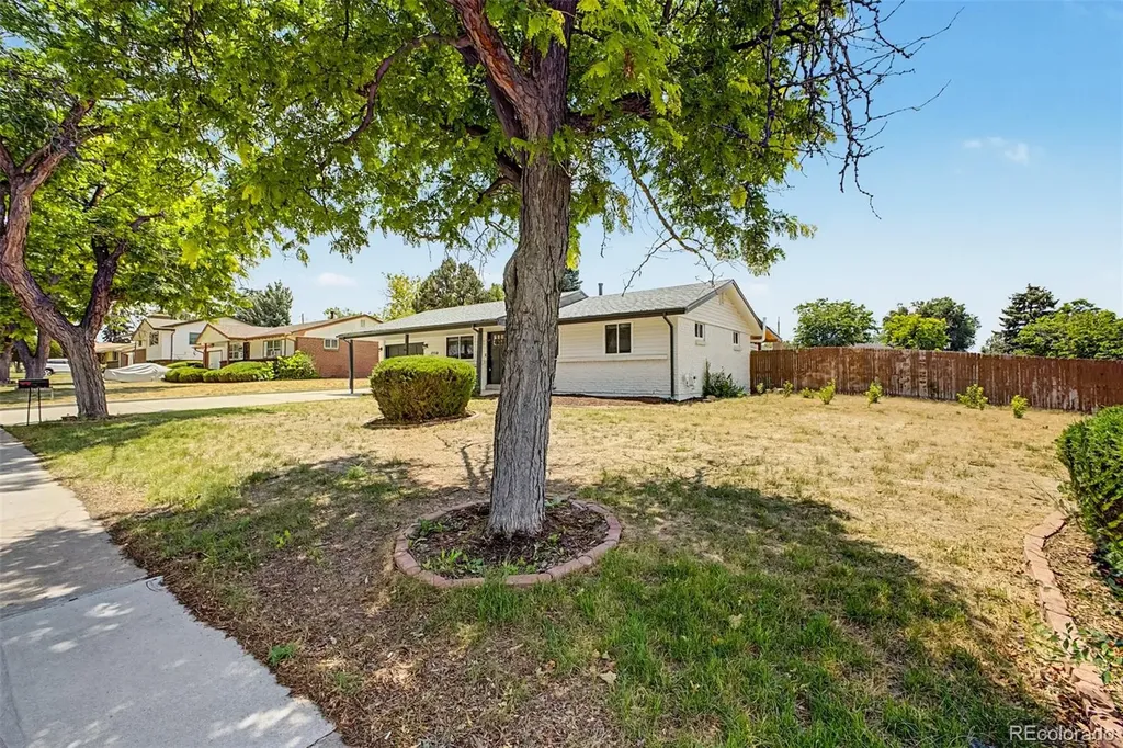 11756 E Virginia Place Aurora CO 80012