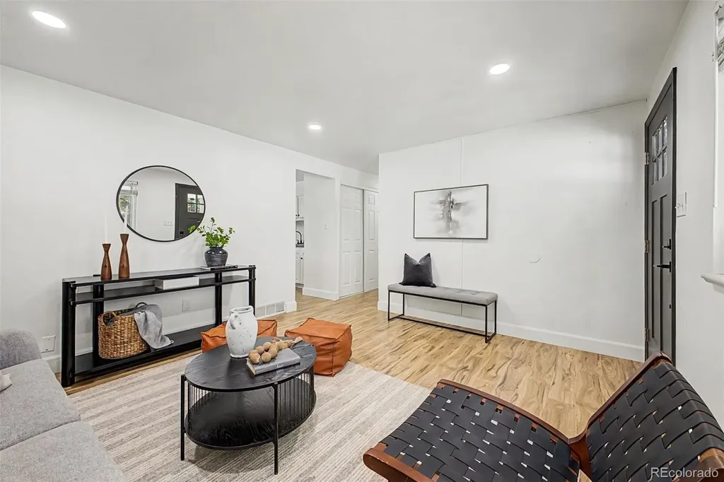 11756 E Virginia Place Aurora CO 80012