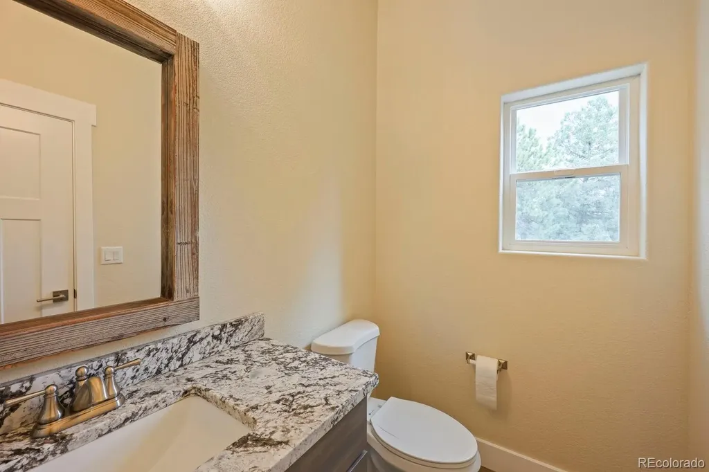 1897 N Mountain Estates Road Florissant CO 80816