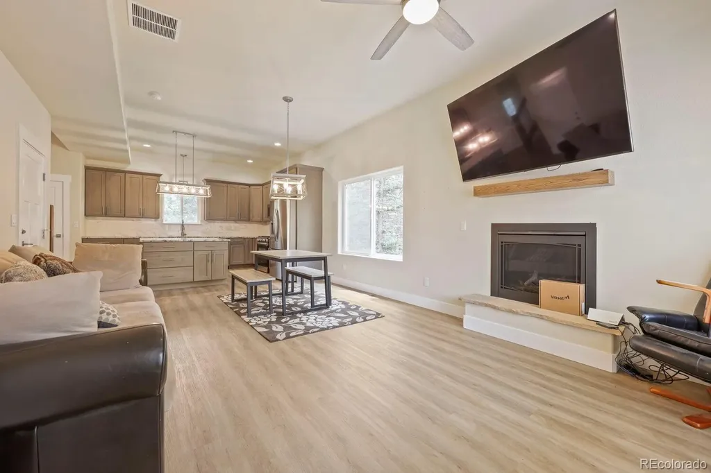 1897 N Mountain Estates Road Florissant CO 80816
