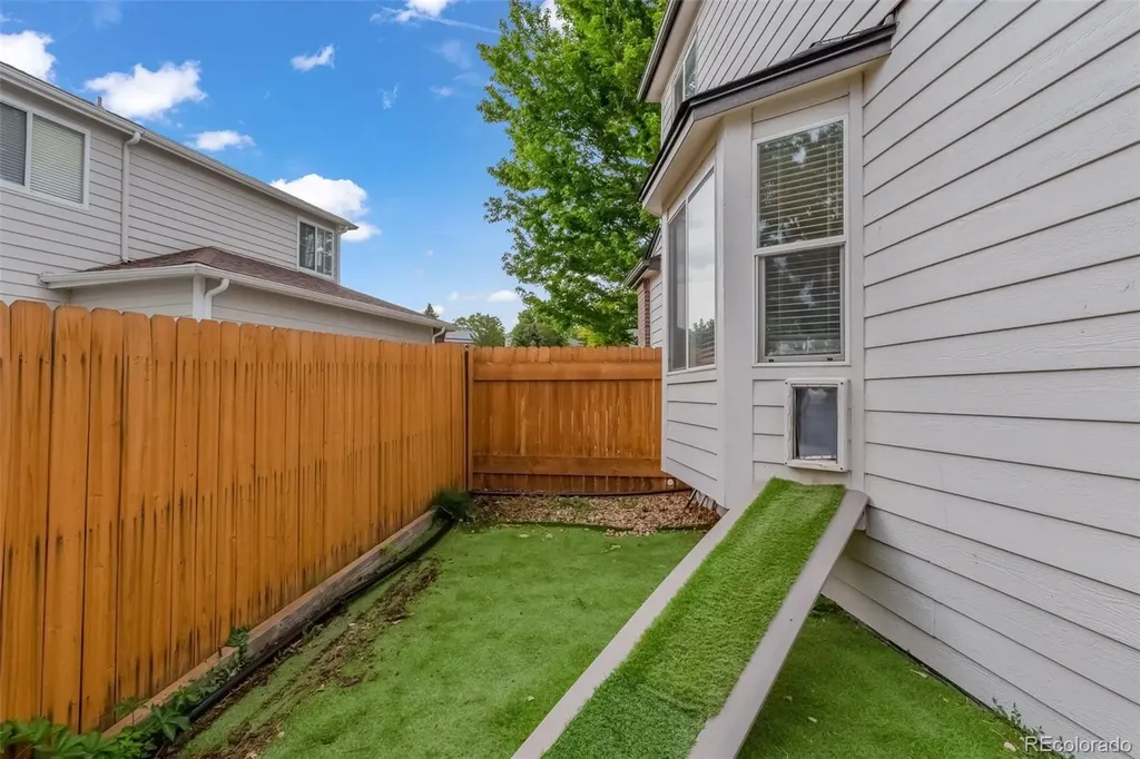 6550 S Oak Court Littleton CO 80127