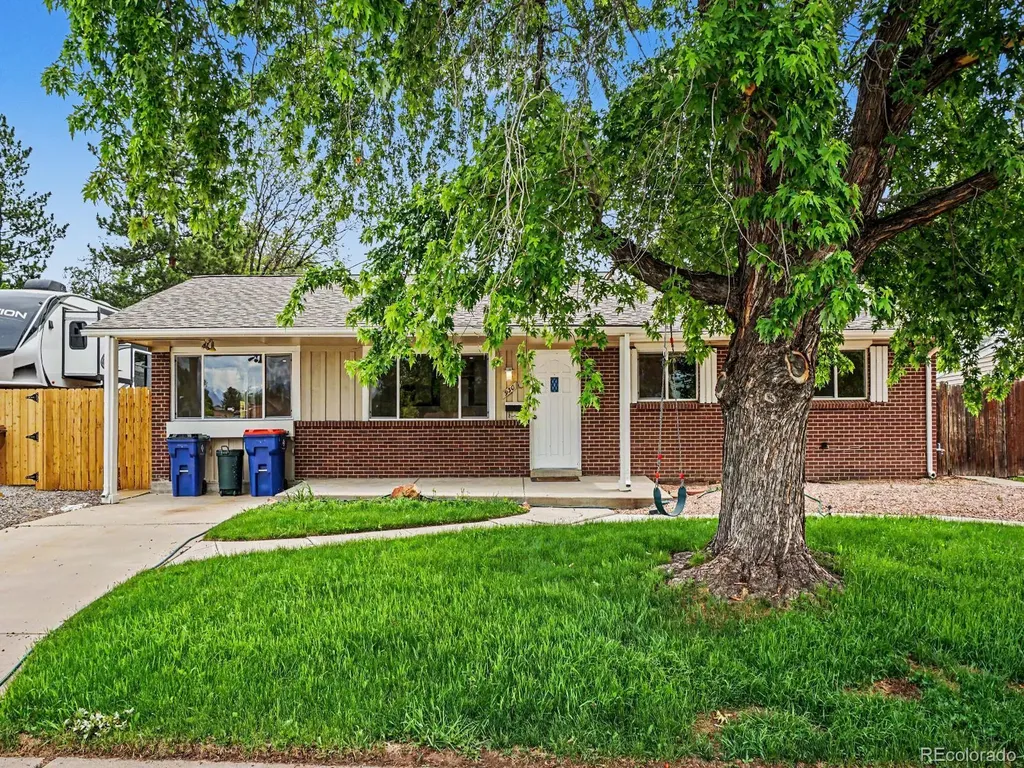 930 Hemlock Way Broomfield CO 80020