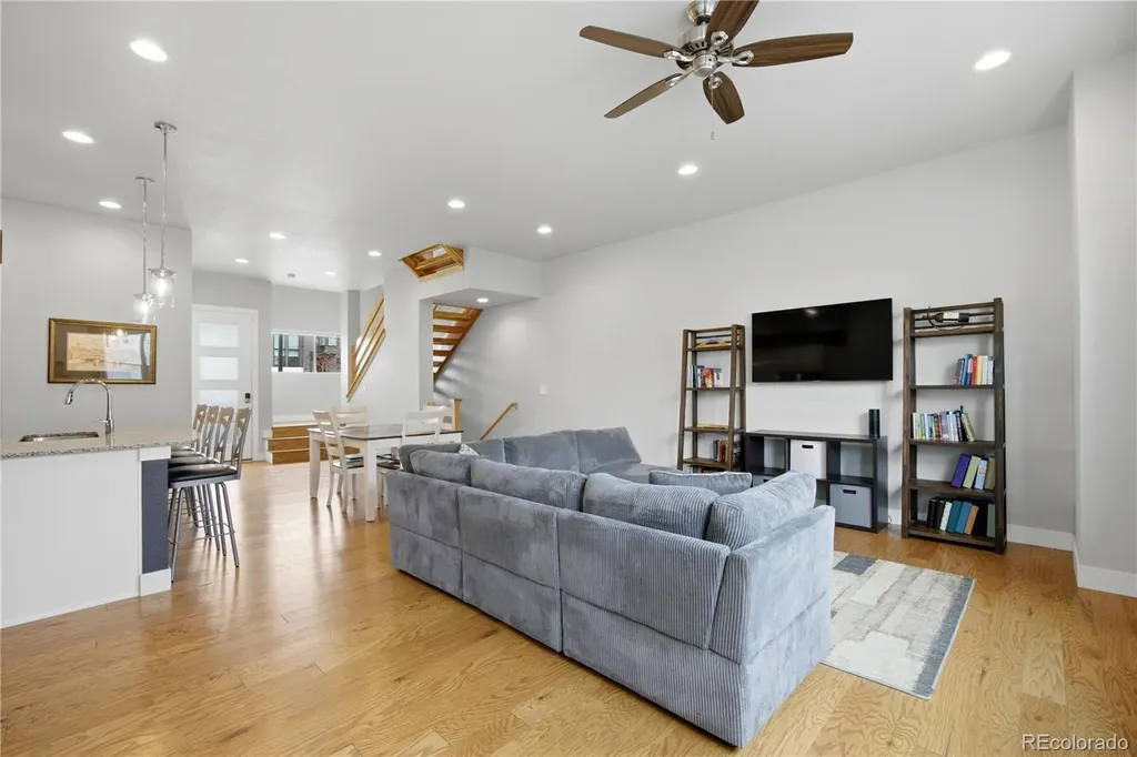 6033 Galena Street Denver CO 80238