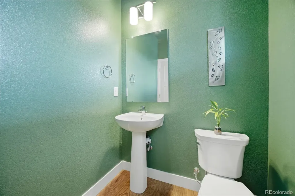 6033 Galena Street Denver CO 80238