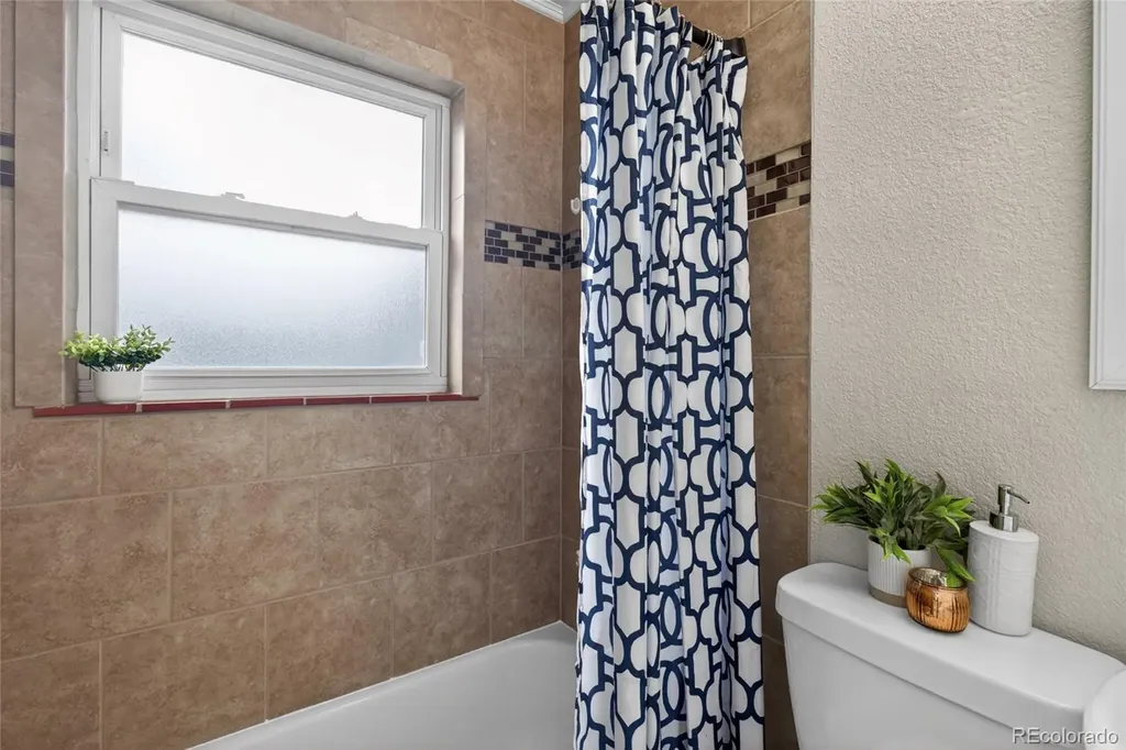 855 S Decatur Street Denver CO 80219