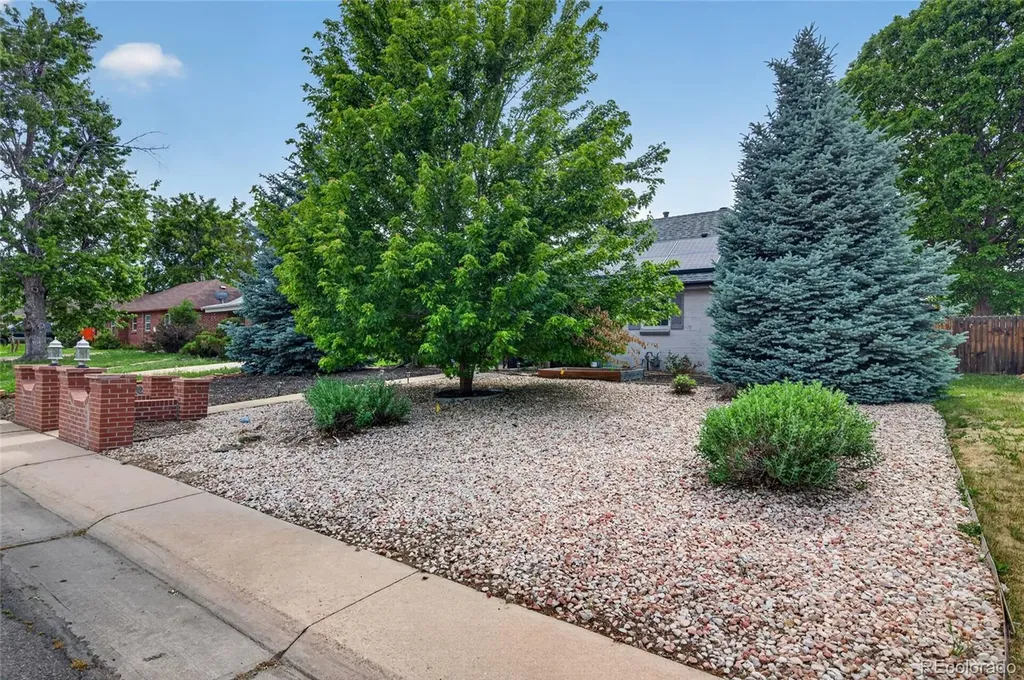 855 S Decatur Street Denver CO 80219