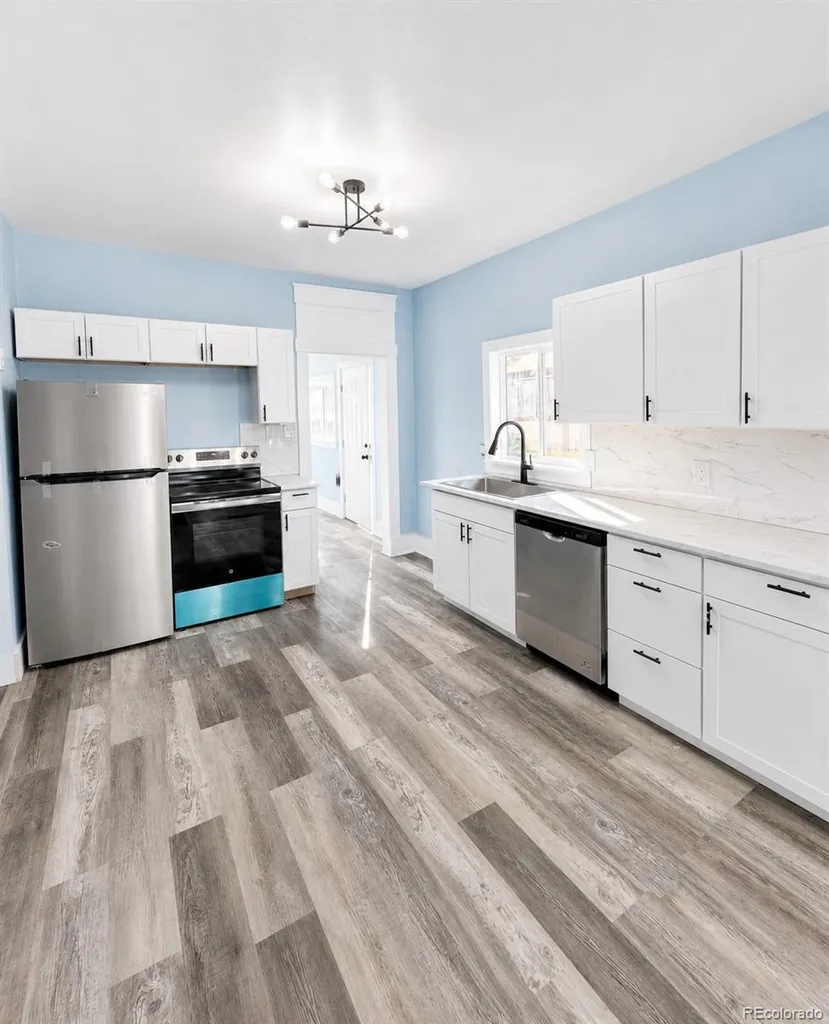 1729 E Abriendo Avenue Pueblo CO 81004