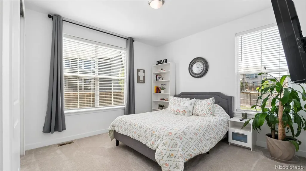 14610 Dahlia Way Thornton CO 80602