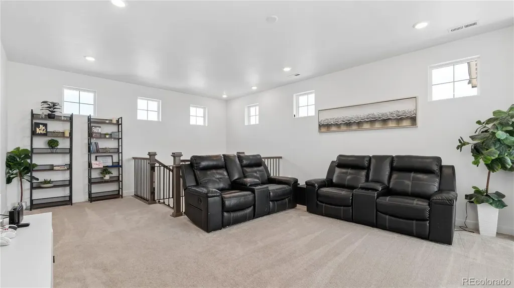14610 Dahlia Way Thornton CO 80602
