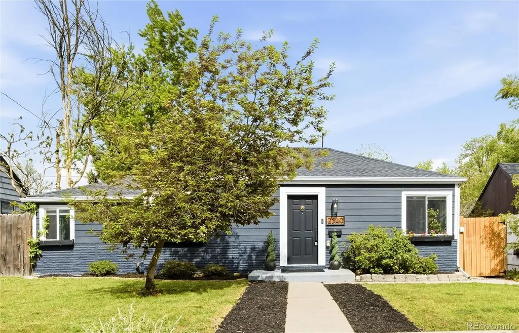 2540 Kendall Street Edgewater CO 80214
