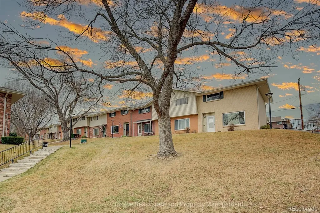 9014 E Mansfield Avenue Denver CO 80237