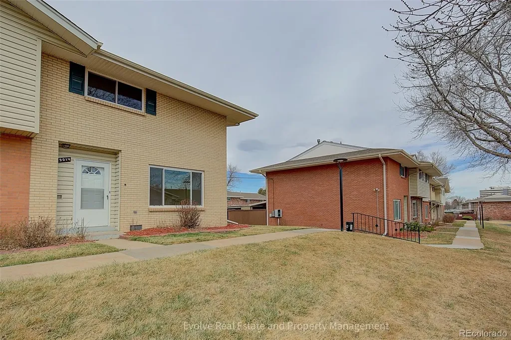 9014 E Mansfield Avenue Denver CO 80237