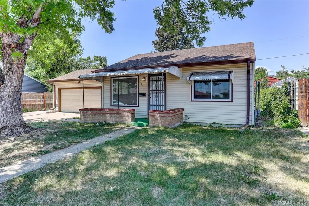 1081 S Knox Court Denver CO 80219