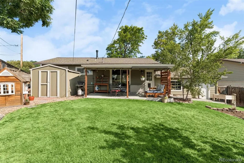 9541 King Way Westminster CO 80031