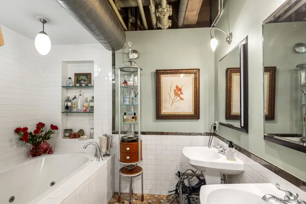 2000 Little Raven Street Denver CO 80202