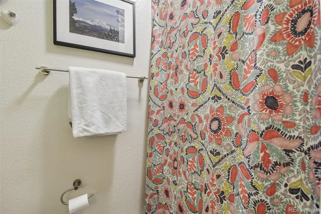 7687 Matai Court Niwot CO 80503