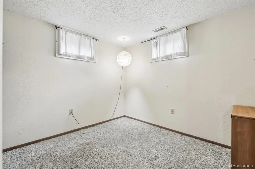 7687 Matai Court Niwot CO 80503