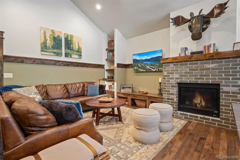 909 Park Avenue Grand Lake CO 80447