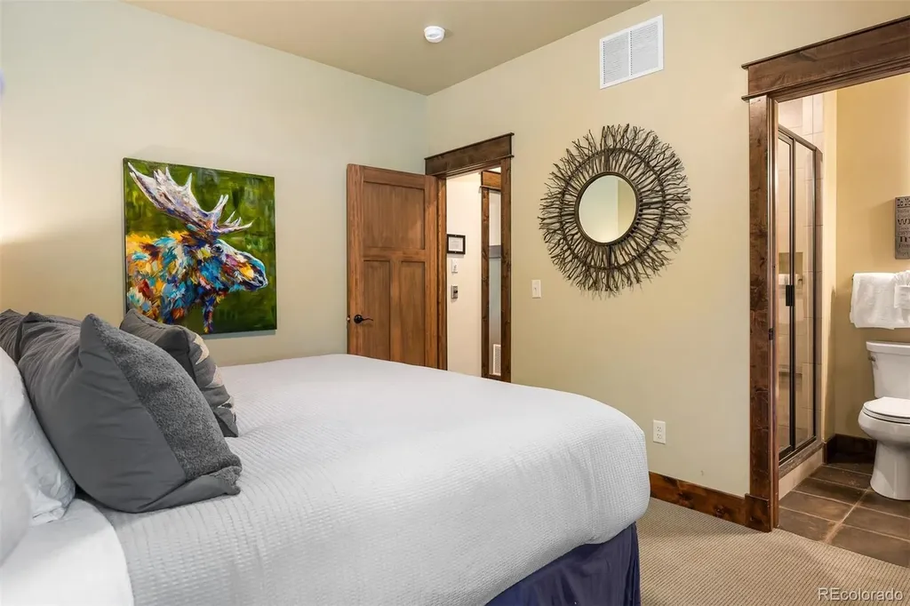 909 Park Avenue Grand Lake CO 80447