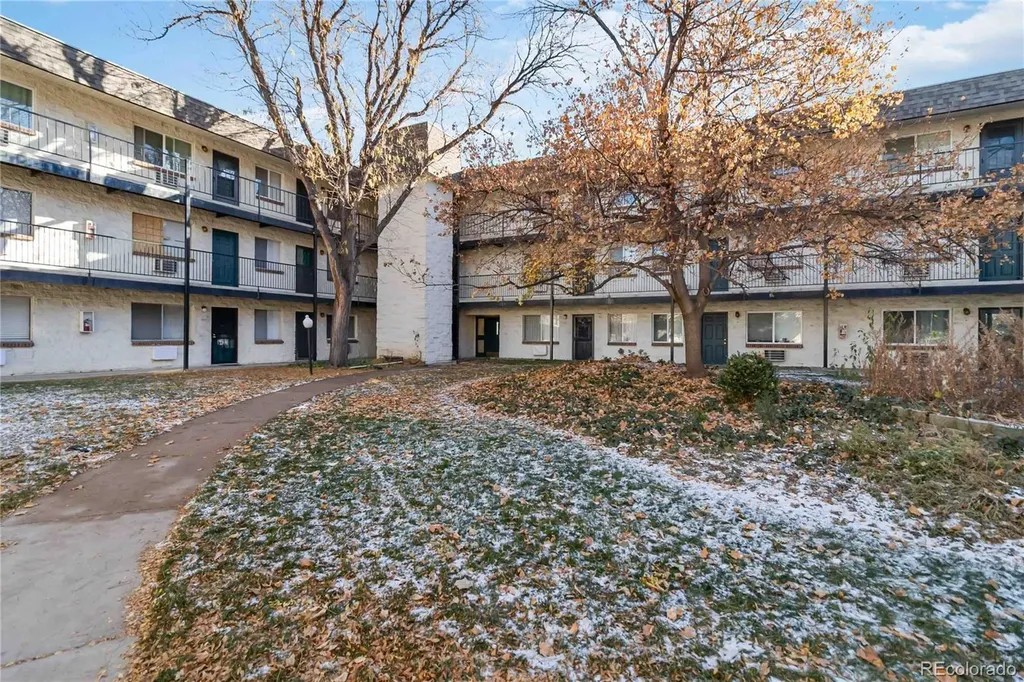 5995 E Iliff Avenue Denver CO 80222