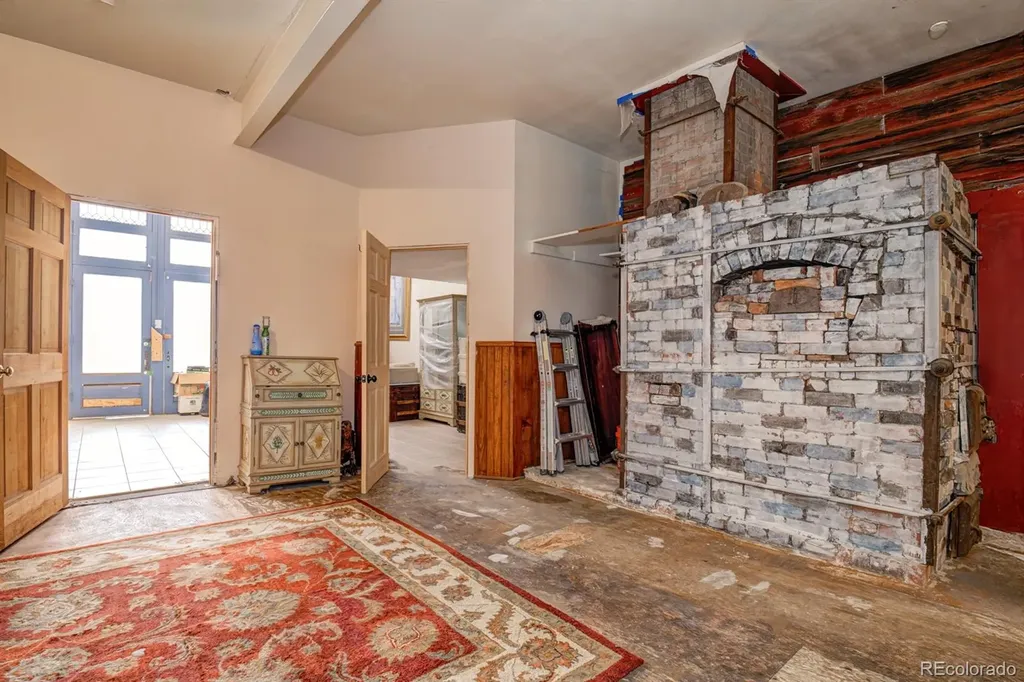 113 S 3rd Street Victor CO 80860