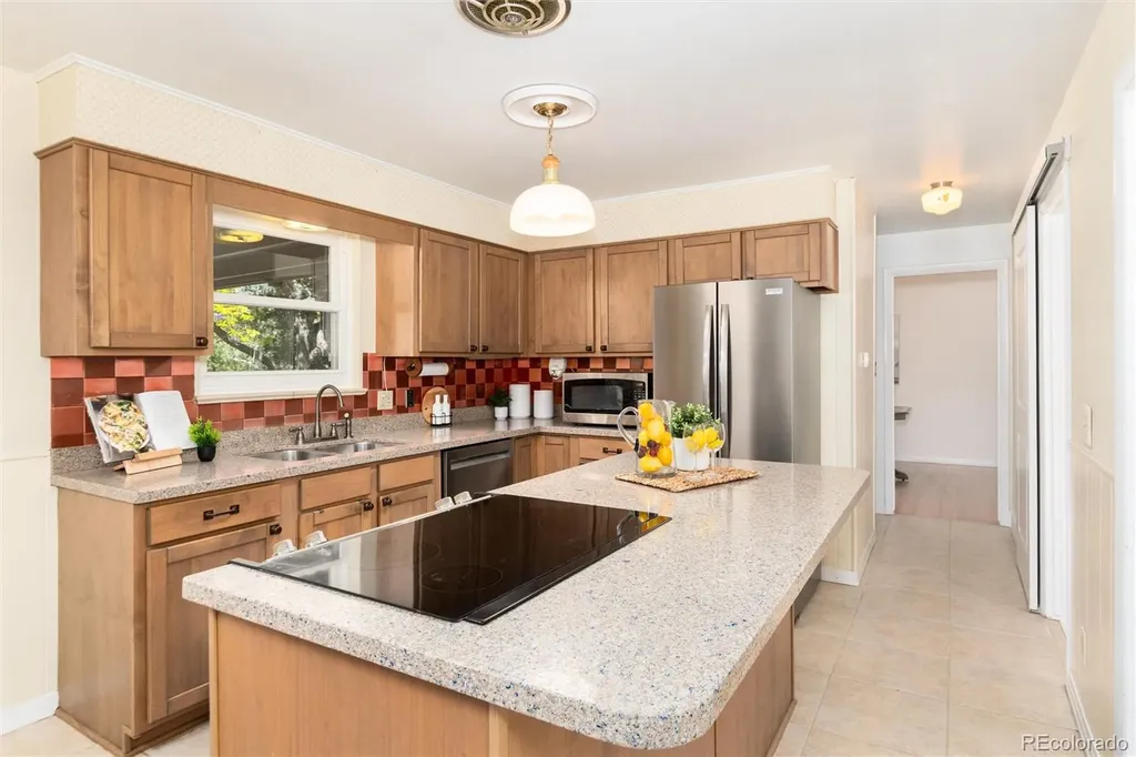 7373 S Tamarac Street Centennial CO 80112