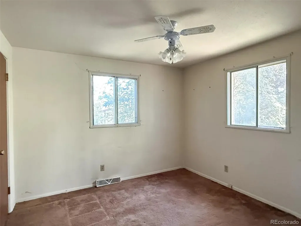 975 E 9th Avenue Broomfield CO 80020