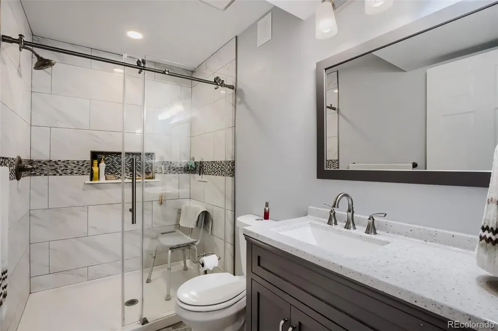 3261 S Uravan Court Aurora CO 80013