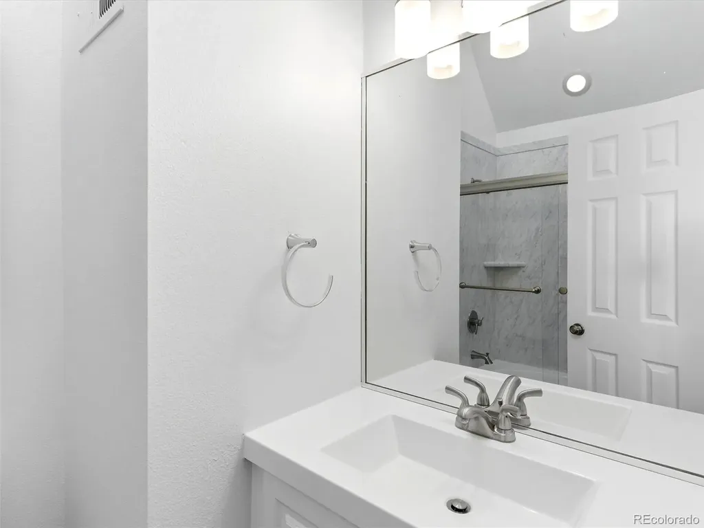 4246 S Granby Street Aurora CO 80014