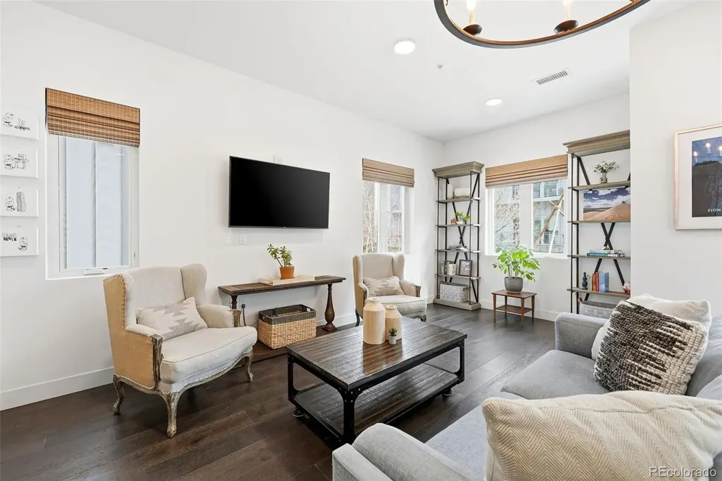 2530 Lawrence Street Denver CO 80205