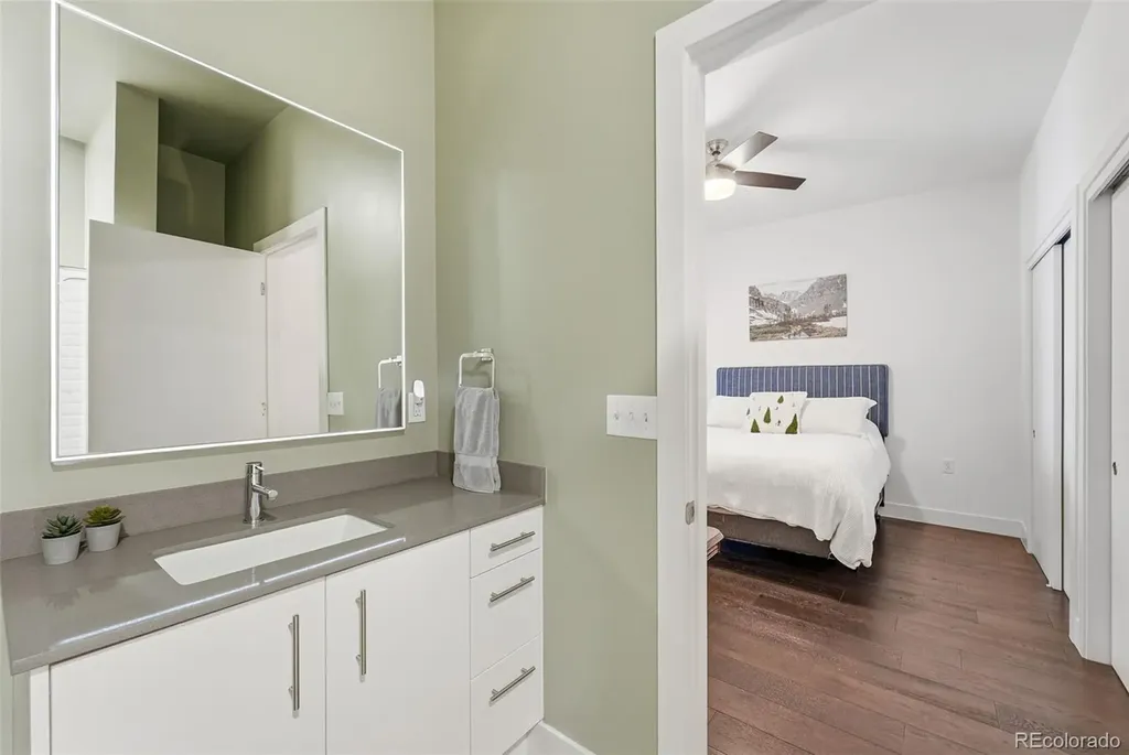 2530 Lawrence Street Denver CO 80205
