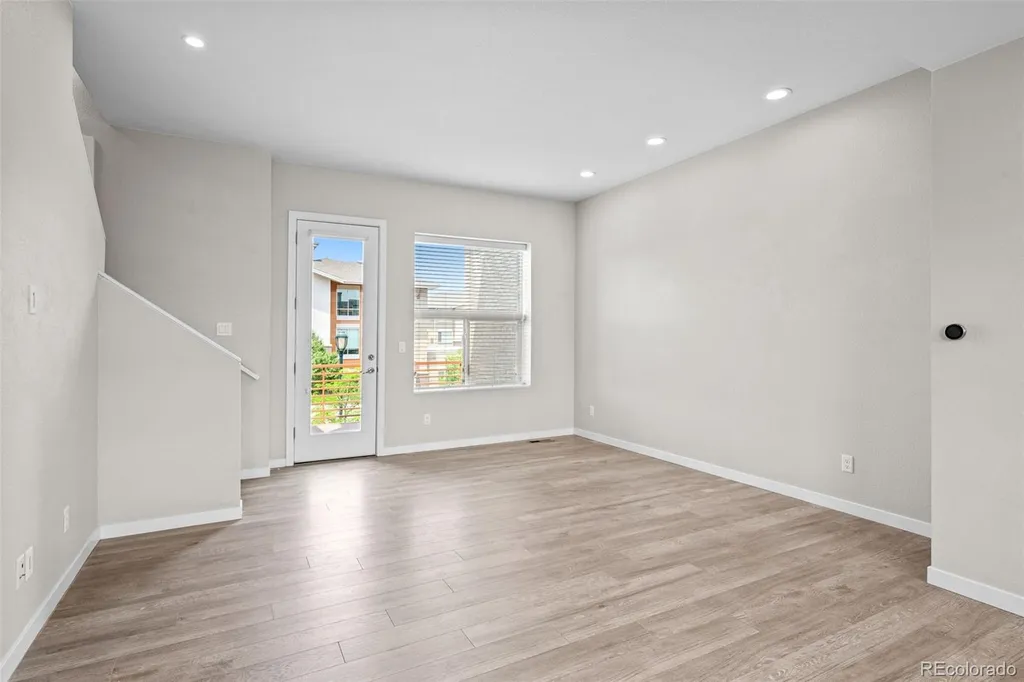 10137 Belvedere Loop Lone Tree CO 80124