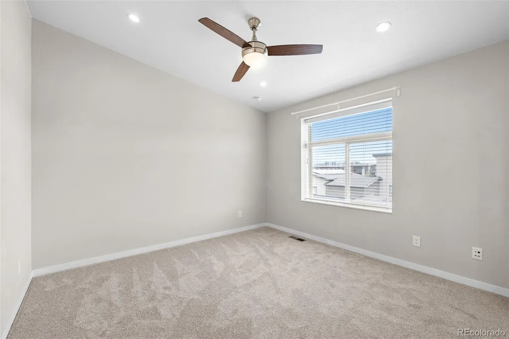 10137 Belvedere Loop Lone Tree CO 80124