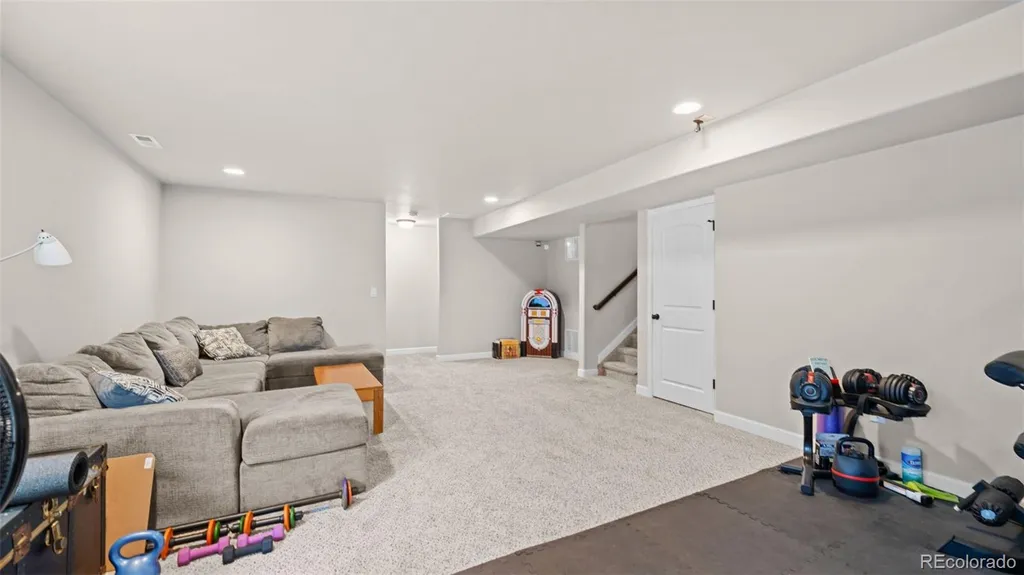 7643 Peachleaf Drive Colorado Springs CO 80925