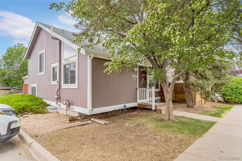 3750 S Genoa Circle Aurora CO 80013