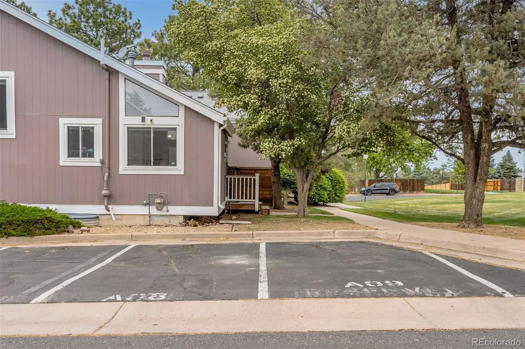 3750 S Genoa Circle Aurora CO 80013