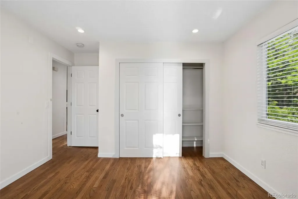 993 S Oakland Court Aurora CO 80012
