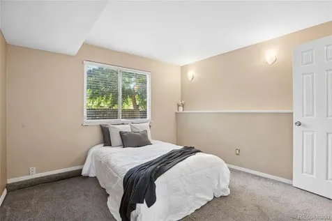 993 S Oakland Court Aurora CO 80012