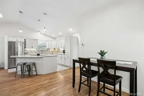 993 S Oakland Court Aurora CO 80012