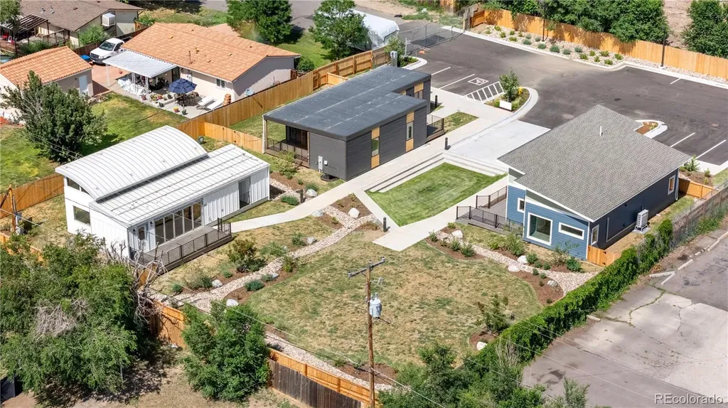 1953 Blackhawk Street Aurora CO 80011