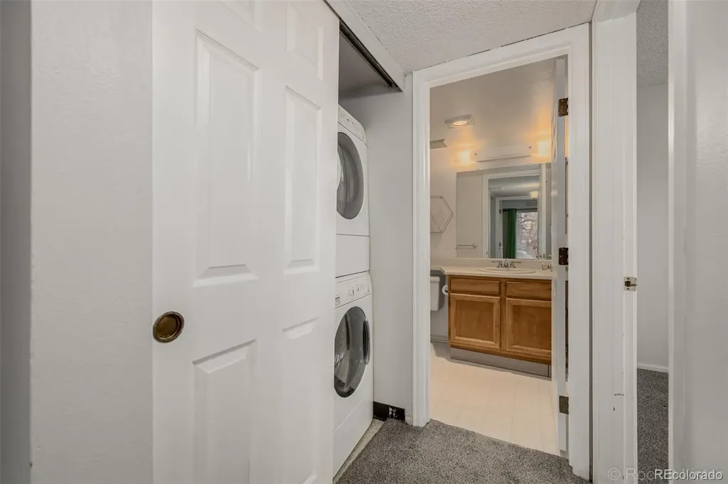 4899 S Dudley Street Littleton CO 80123