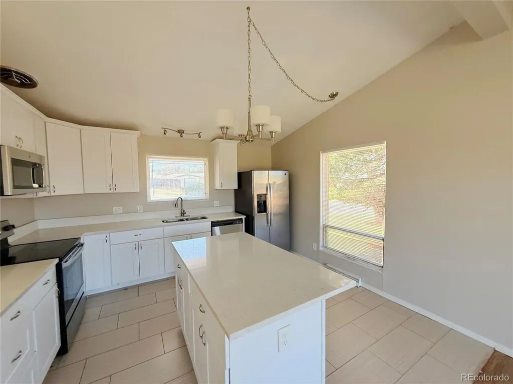 5674 W Chestnut Avenue Littleton CO 80128
