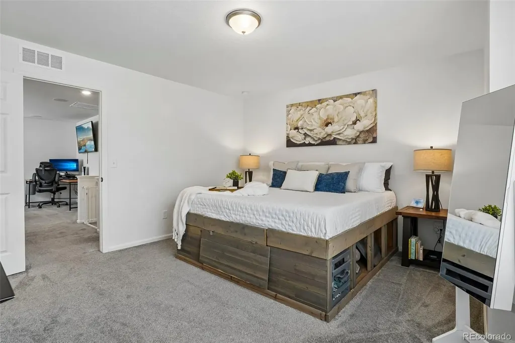 4032 N Quatar Court Aurora CO 80019