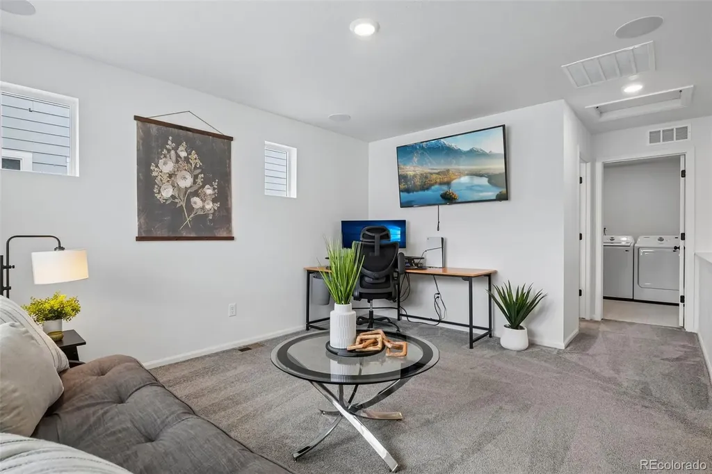 4032 N Quatar Court Aurora CO 80019
