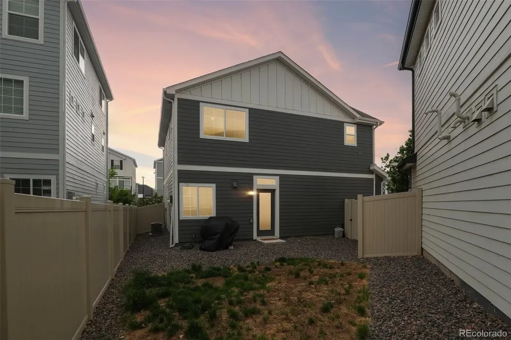 4032 N Quatar Court Aurora CO 80019