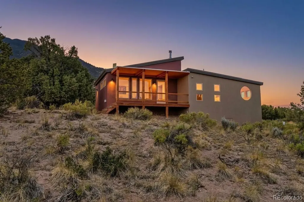 4375 E Twinview Overlook Crestone CO 81131