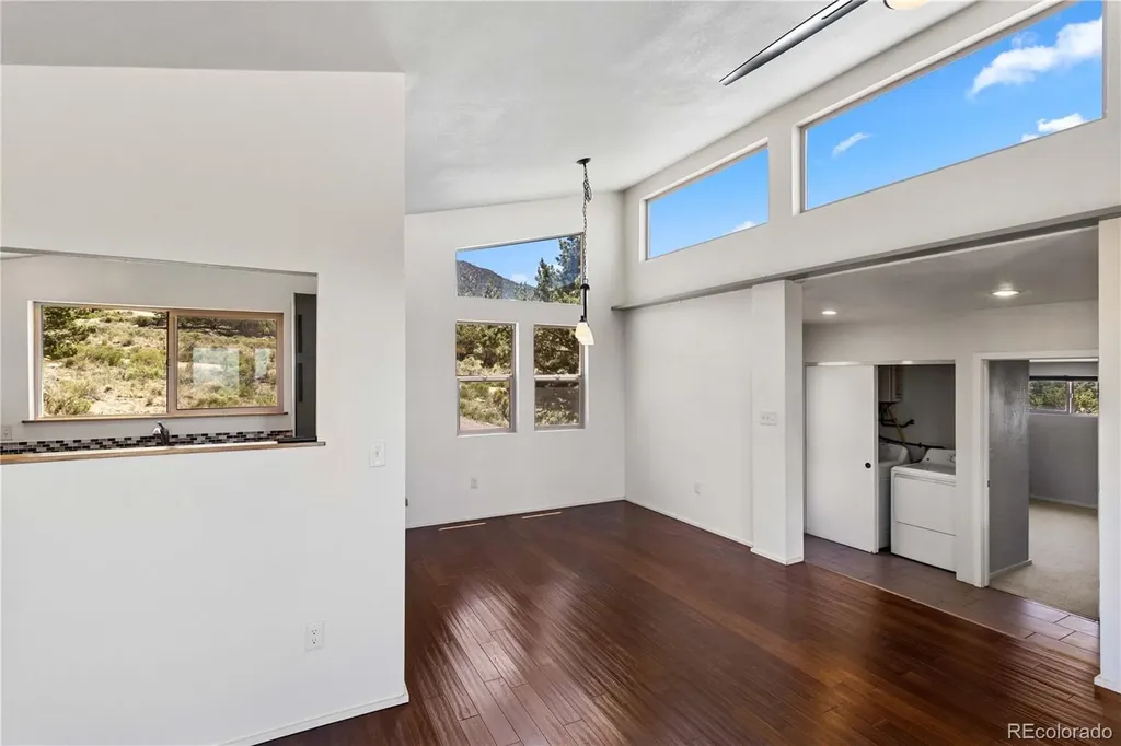 4375 E Twinview Overlook Crestone CO 81131